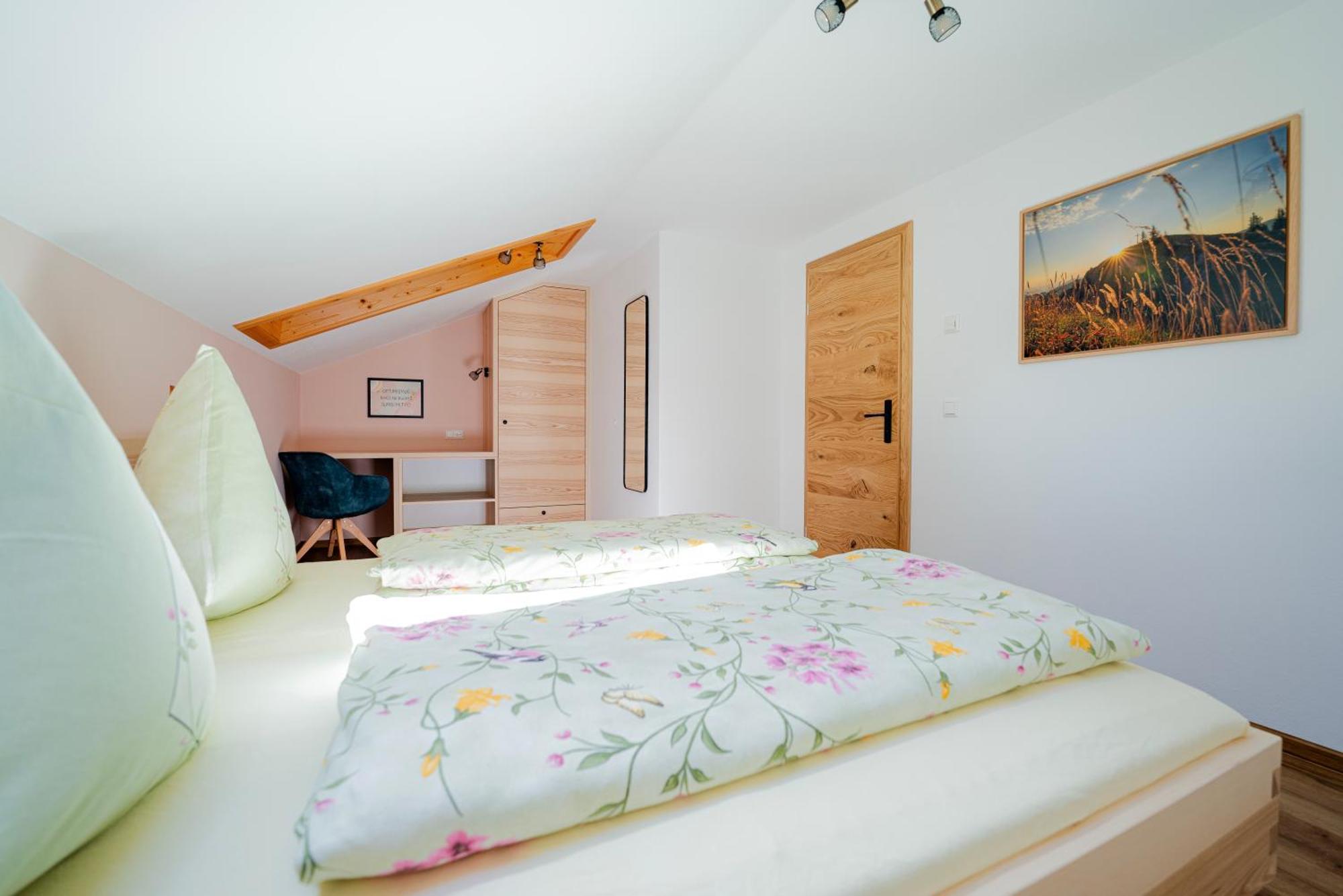Apartamento Haus Angelika Bad Hindelang Exterior foto