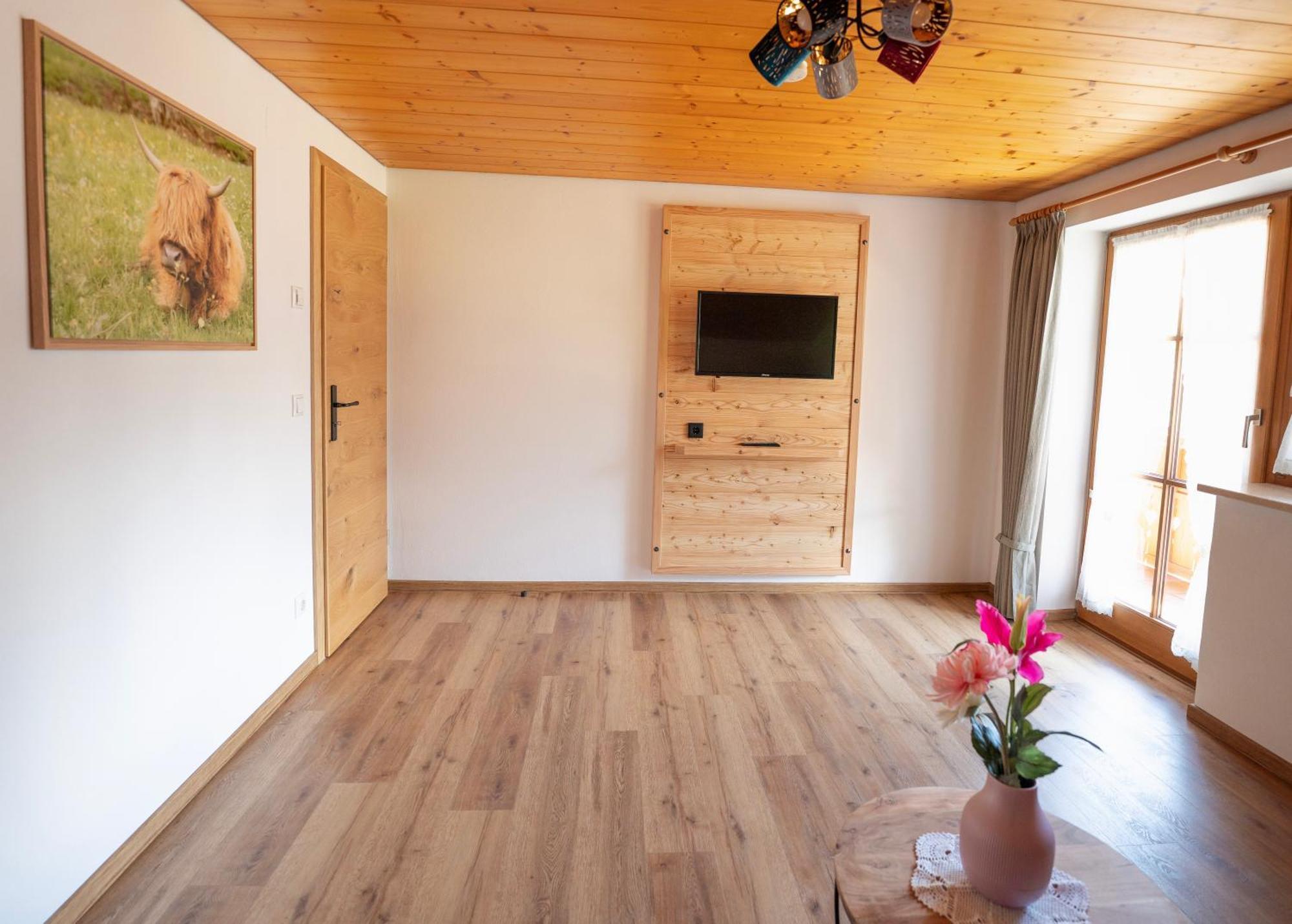Apartamento Haus Angelika Bad Hindelang Exterior foto