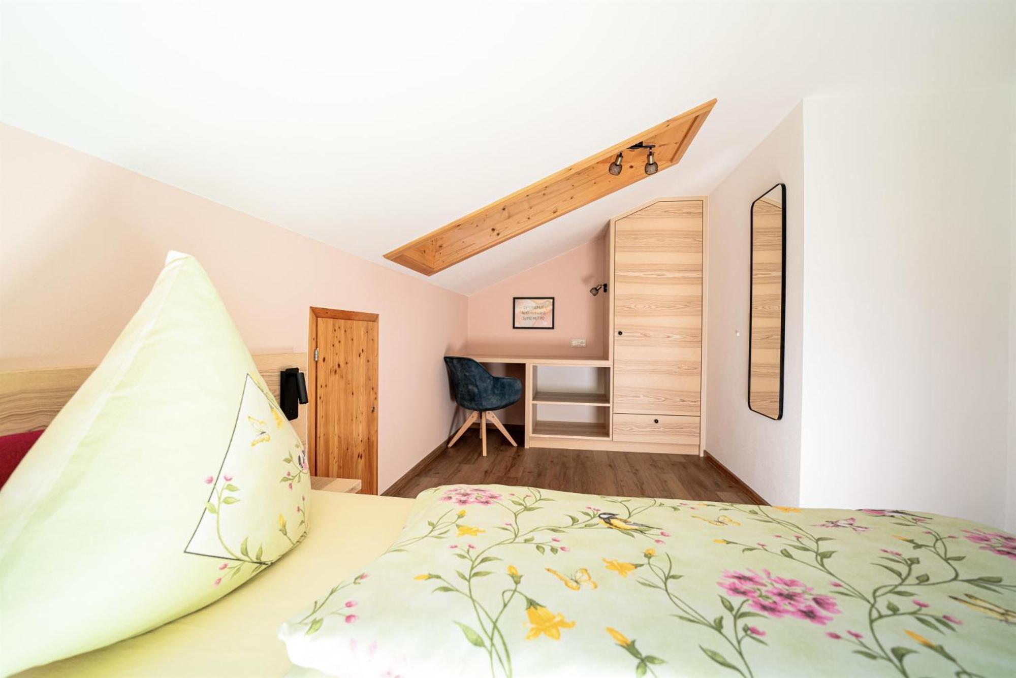 Apartamento Haus Angelika Bad Hindelang Exterior foto
